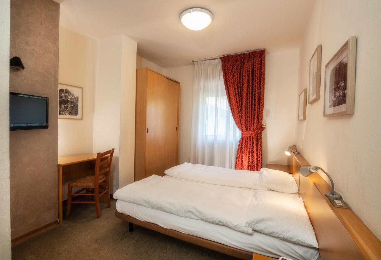 Hotel Rendez Vous Chatillon Exterior photo