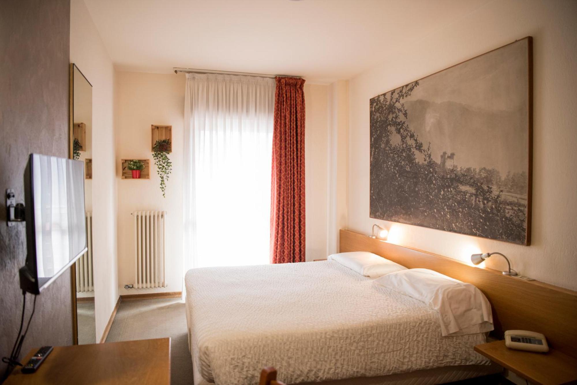 Hotel Rendez Vous Chatillon Exterior photo