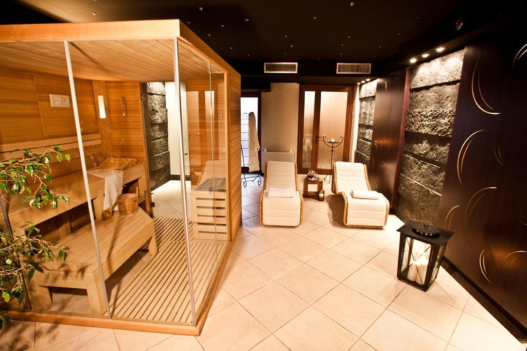 Hotel Rendez Vous Chatillon Exterior photo