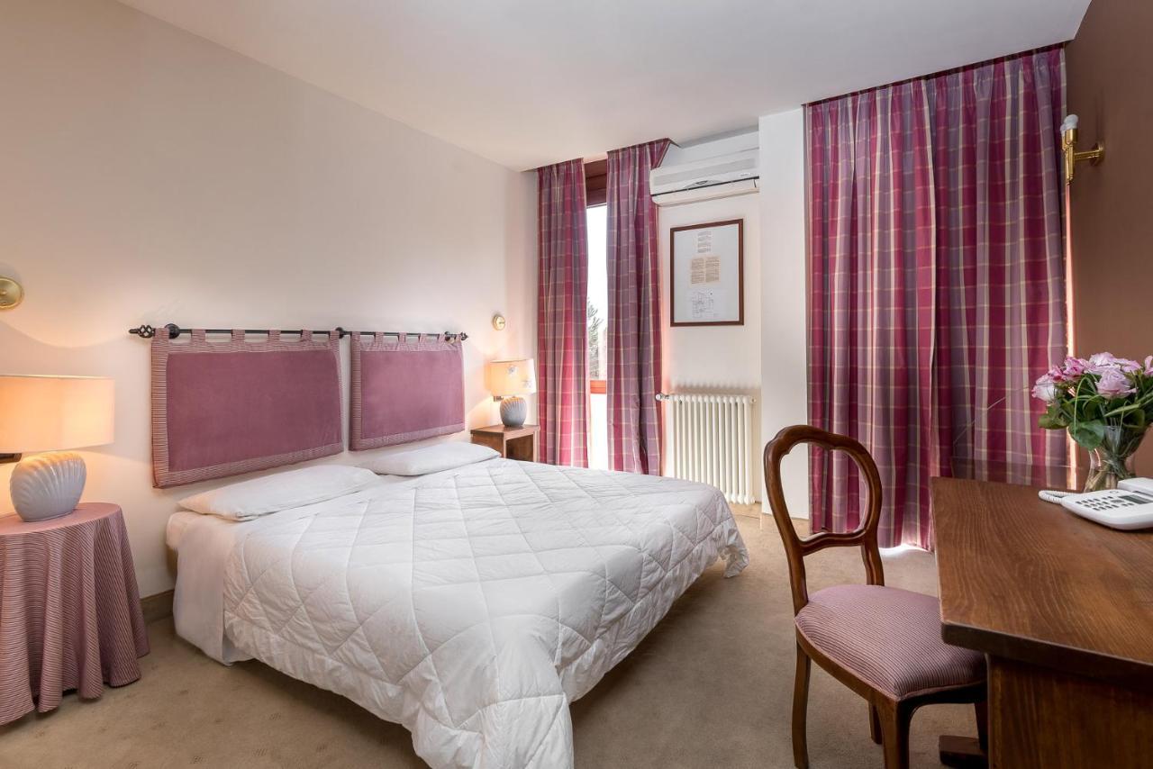 Hotel Rendez Vous Chatillon Exterior photo